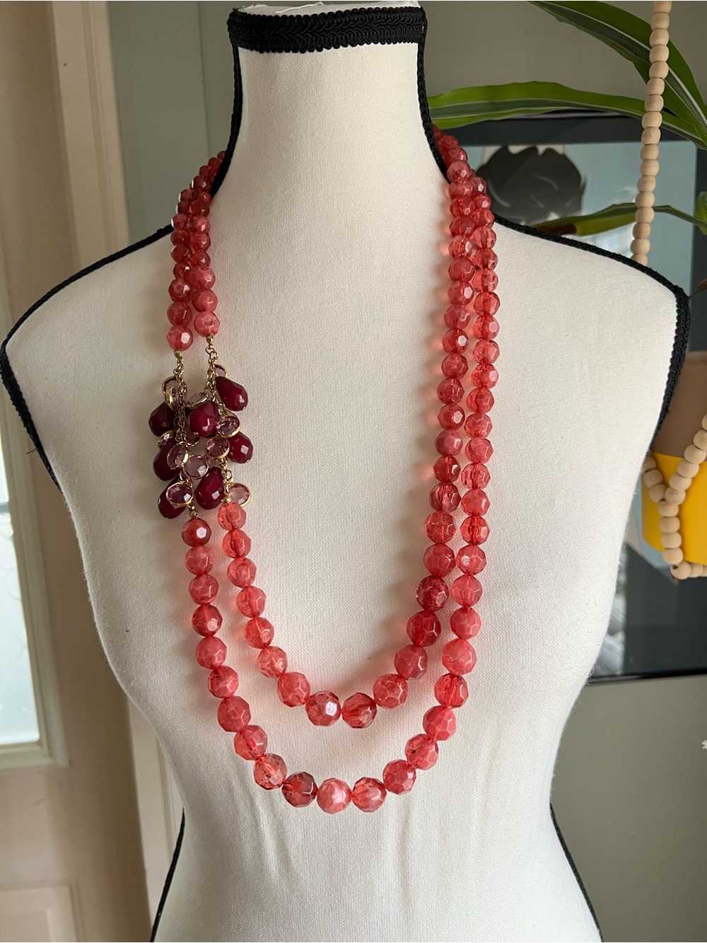 Vintage Lydell NYC acrylic faceted beads double strand necklace  side cha Chas.